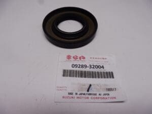 09289-32004 Seal Suzuki 32x62x8