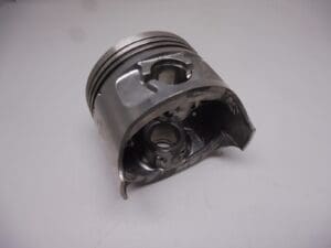 Yamaha - 341-11631-01-96 - TX750 - Piston std