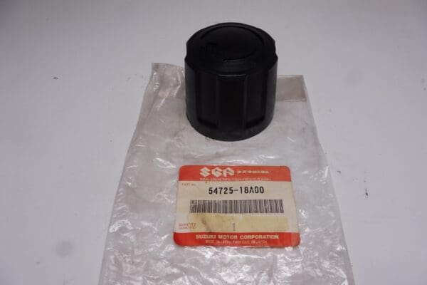 54725-18A00 Cap front/rearwheel Suzuki Quad many LT models