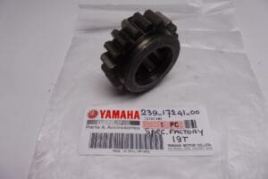 Yamaha - 239-17241-01 - TR2 - Transmission