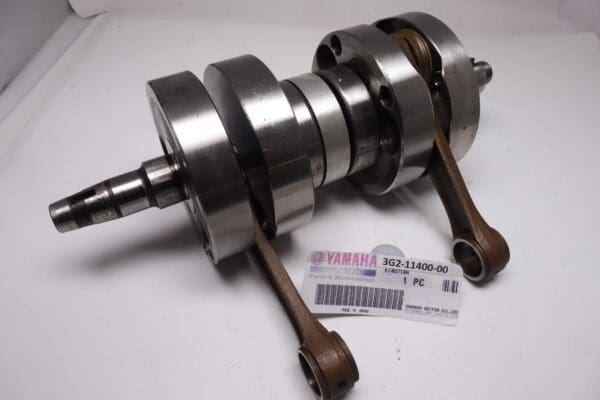 2G3-11400-00 Crankshaft ass'y Yamaha TZ250-350 F-G as new