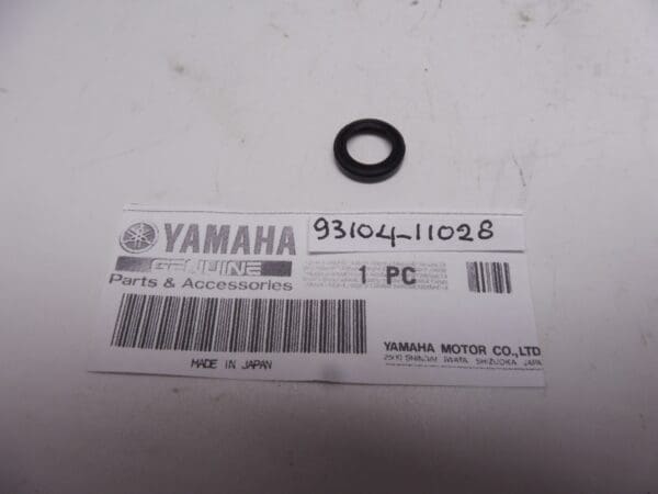 93104-11028 Oilseal(lever push) clutch  AS1-3/TA125