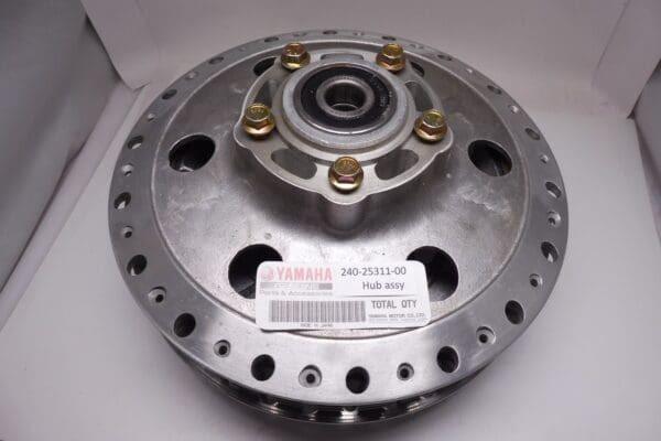 Yamaha 240-25311-00 TD3/TR2-3 and TZ250-350 A/B - Rear hub ass'y