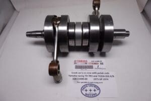 328-11400-00 Crankshaft Yam.TD-TR3 and TZ's A-B used but perfect