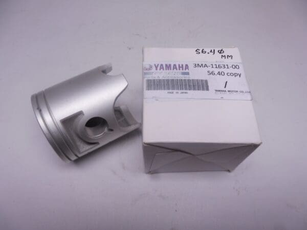 3MA-11631-00 Piston 56.4 mm Yamaha TZR250 / TZR125 new >copy