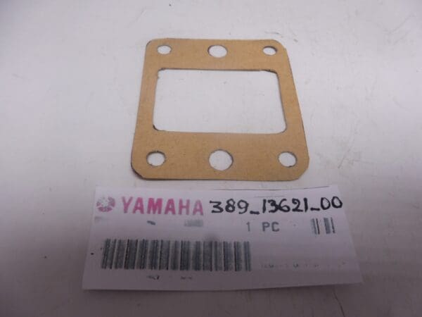 389-13621-00 Gasket readvalve Yam.RD125-200 '72 up