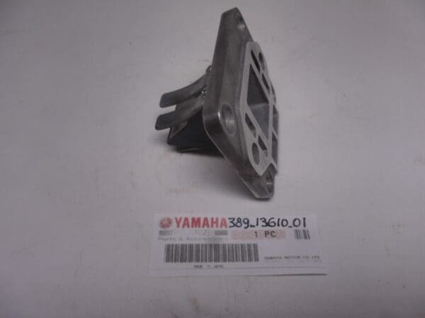 Yamaha - 389-13610-01_1 - RD125-200 - Carburetor