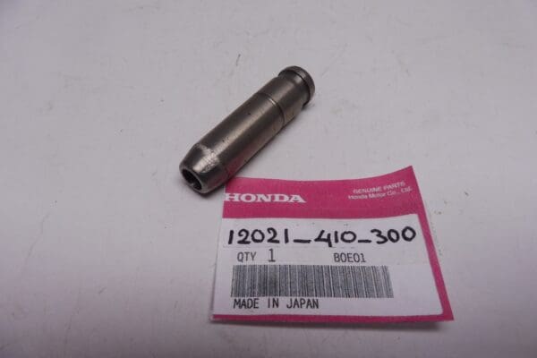 Honda - 12021-410-300 - CB750 - Valve