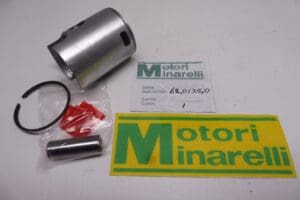 62.0135.0 Piston assy 40.3 Minarelli P6 Corsa Corta new 1978 and later