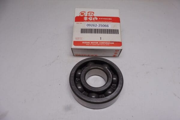 Suzuki - 09262-25066 - RM250 - Crankshaft