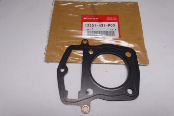 12251-437-P00 Gasket cil.head Honda 125cc 1 cil.CB-CL-125S etc '76 up new