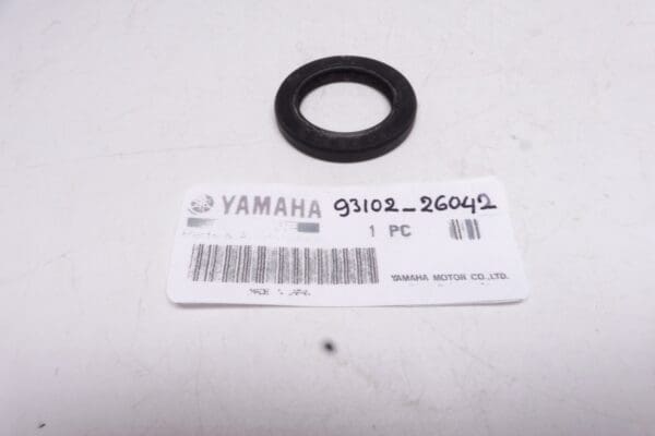 93102-26042 Seal shaft driven frontspr.Yamaha TZ125 F/G and AT-1 road bike 26x38x5