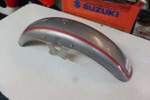 Suzuki - 53111-45410-019 New_1 - GS550/GS650/GS750/GS850/GSX1100 - Front Fender