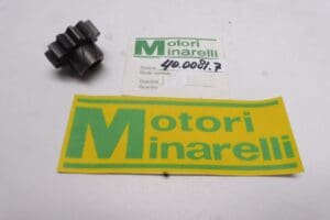 40.0081.7 Kickstart gear (R.H.) Minarelli V1-G1 (variante generali) Z=13 c/vite elicoidale >not same as 40.510.7