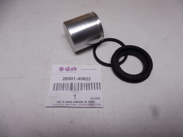 59301-45822 Piston set front brake caliper GN250-400 and GS850 1979 and later size 38x38