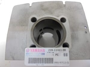 Yamaha - 239-11311-00 new - TR2 350cc (360cc) - Cylinder (special 61.5mm bore)